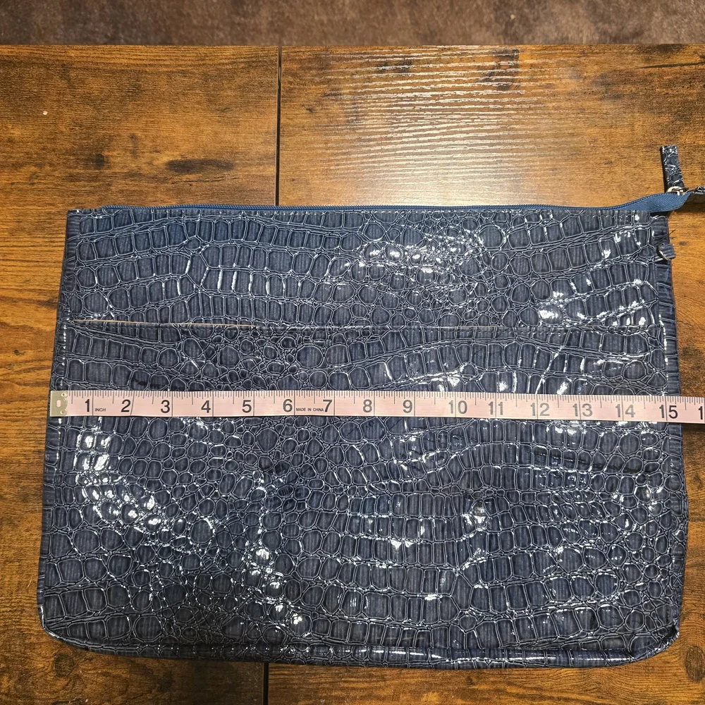 Blue‎ Crocodile-Embossed Laptop Bag
